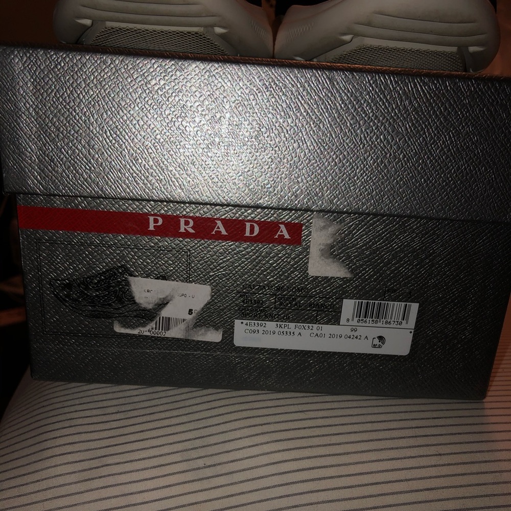 Prada slip on sneaker - Picture 3 of 4